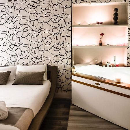 Bed and Breakfast Domus Tacito Luxury Рим Экстерьер фото